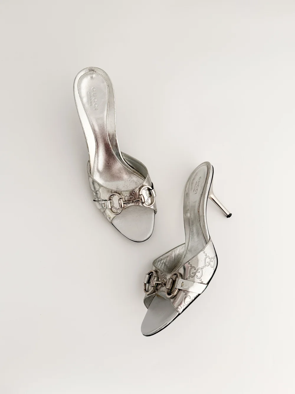 GUCCI モノグラム　スタッズ　ミュール　35サイズ Gucci Iconic Horsebit Silver 